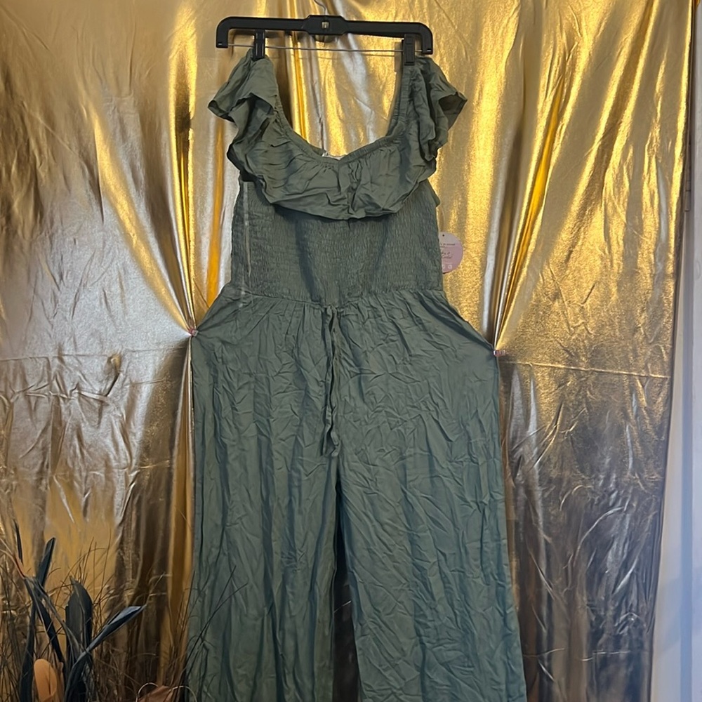Full Circle Trends green jumpsuit